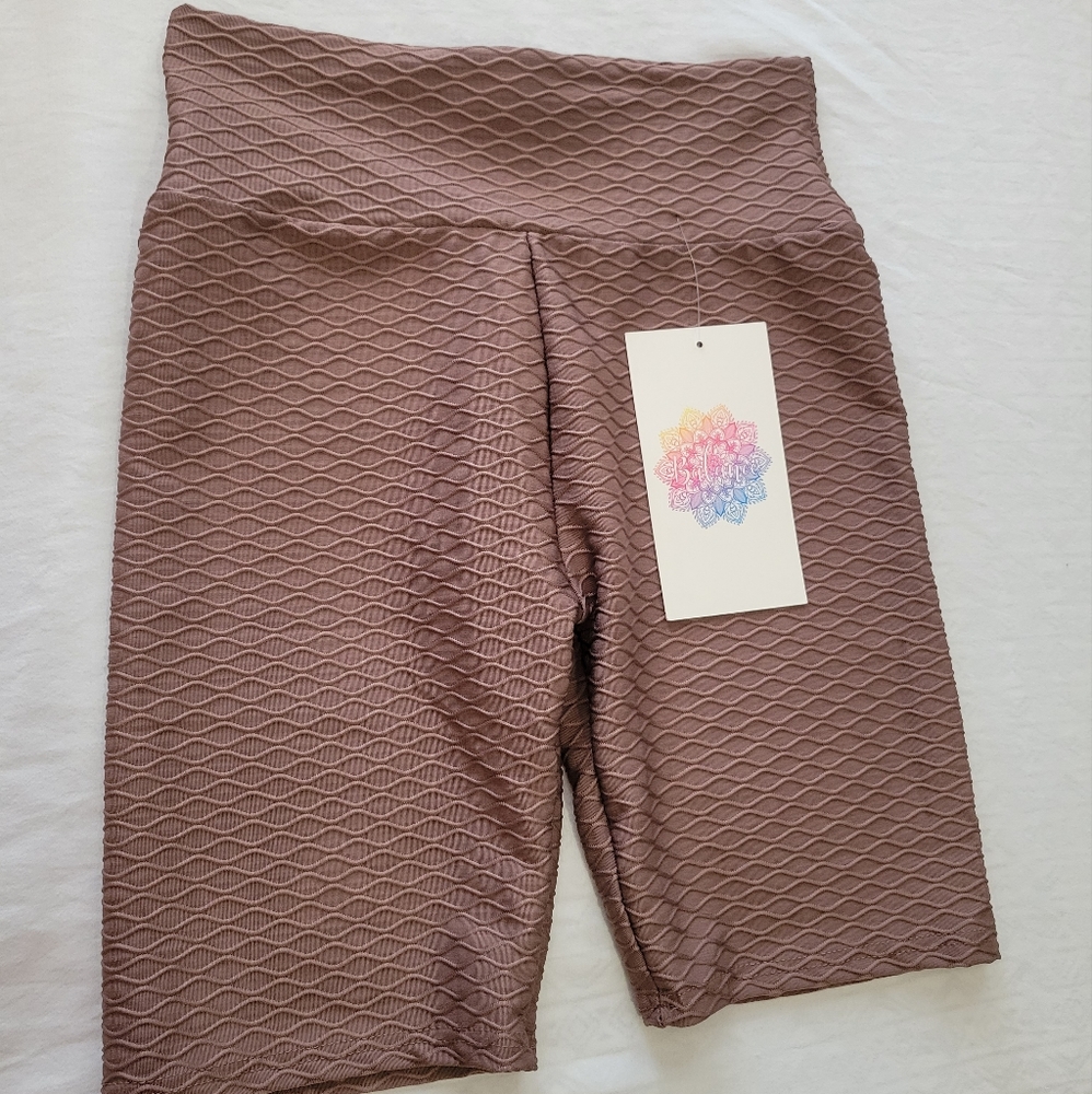 Bella movement tummy control shorts size M